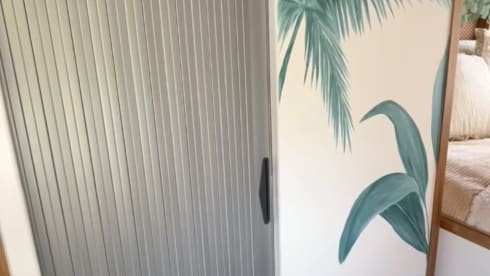 Annabel – Fabulous Off Grid Camper with Unique Design