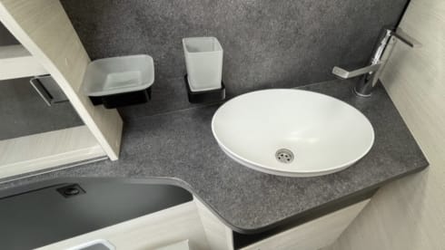Le Van – Automatique4 couchettes Chausson-2024