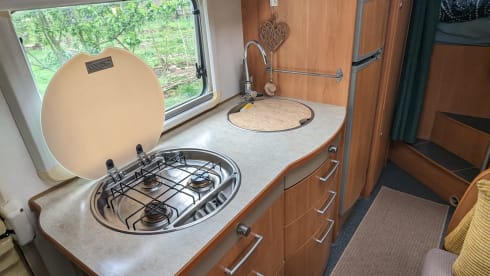 5p Hymer alcove from 2005