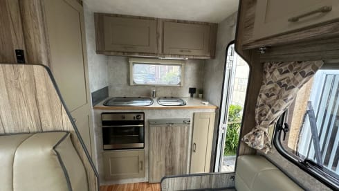 4 berth Peugeot alcove from 2007