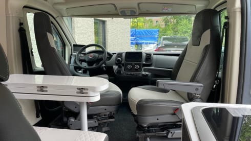 2p Benimar bus from 2021