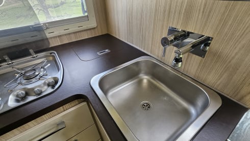 Zweisitziger Fiat Alcove aus dem Jahr 2010