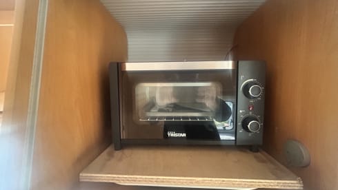 Adriatik 573ds – 4p Adria Mobil semi-integrated uit 2003