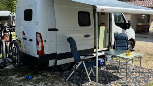 Autobus Renault a 2 posti del 2018