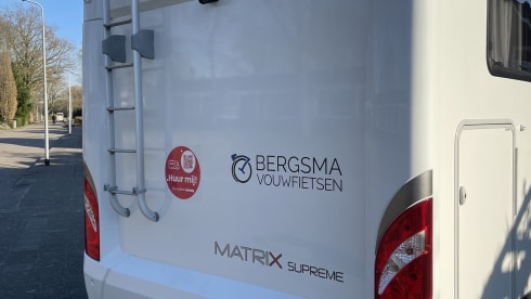 Fully and very luxuriously equipped 2 persons (max 3) Adria Matrix Suprème