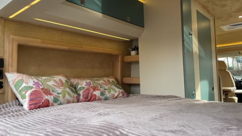 Modern, compact Off Grid Campervan Fiat Ducato (self-built) 