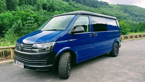 Myfanwy – All season VW T6 4 berth campervan