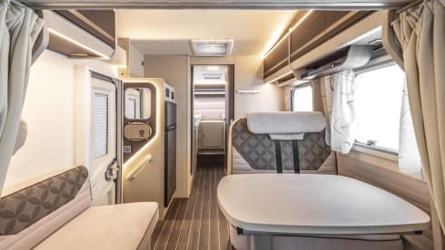 spacious family campers, year 2022 + 2019, 5-person family campers