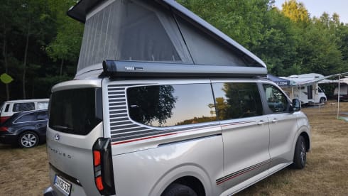 BETSY – Urban Camper Bürstner Copa C530 2025 WC Aufstelldach AHK 4 Personen