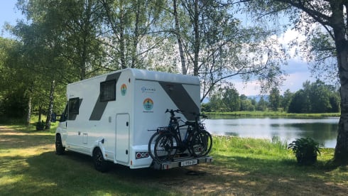 de Club camper – NEW 5-person luxury camper, incl. inventory and insurance