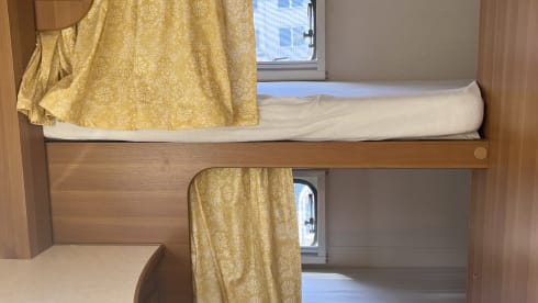 Rola – Neat and well maintained Autoroller camper