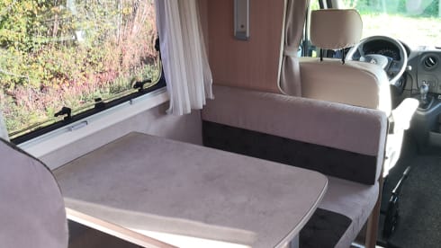 Sky – Functional camper Sky