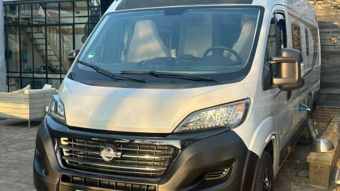 2-person Bürstner bus from 2021