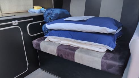 Madza Bongo 4 Berth Campervan