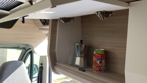 Comfortable Knaus Boxstar Street 600 (2+1 bed)