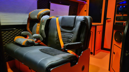 Black Prince – The Ultimate super high spec off grid adventure camper