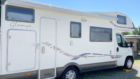 FLORA – MANSARDATO MC LOUIS 22