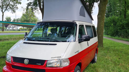 Tribute! – Compact VW T4 Westfalia