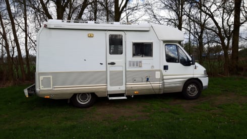 4p Fiat semi-integrated from 1999