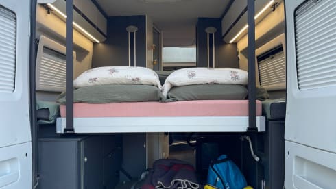 BumbleBee – 4p Adria Mobil bus uit 2024