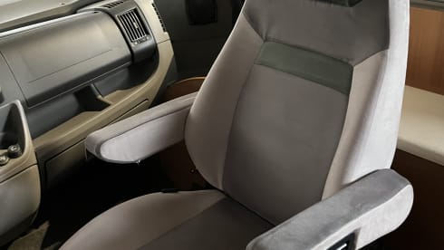 4p LMC integrated uit 2012