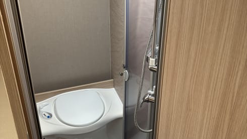 Mayflower – 3 berth Fiat semi-integrated from 2017