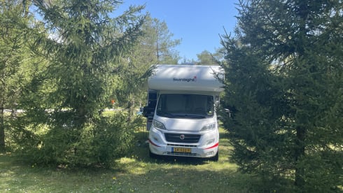 Fryske camper  – 4p Sunlight alcove from 2017
