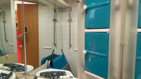 Bloemen camper – 3p Dethleffs alcove uit 1995