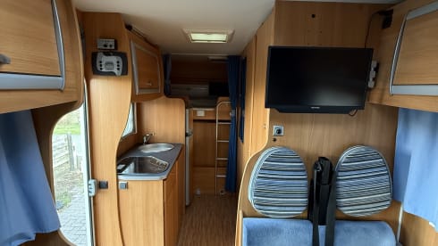 5p Ford alcove uit 2008
