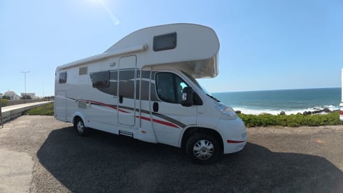 Mammoet – Super complete Sunlight A70 alcove for 6 people. 