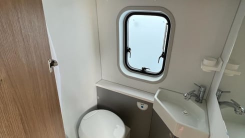Adria Mobil bus 640 SL Twin from 2018