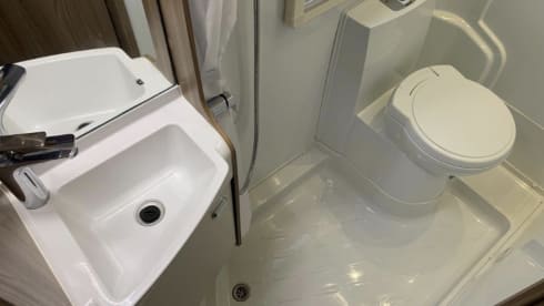 Valerie – 4 Berth Swift Escape