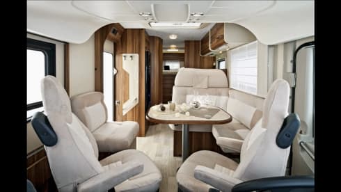 TOP Full Optional Motorhome