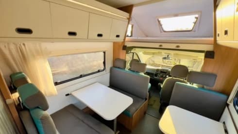 Adria – 7 berth Fiat Ducato  Adria sunliving 