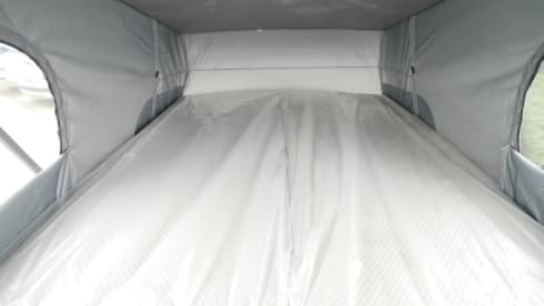 Chausson 6, Bus Camper 6 Mtr With Sleeping Lifting Roof, Up To 6 Pers Sleep!!