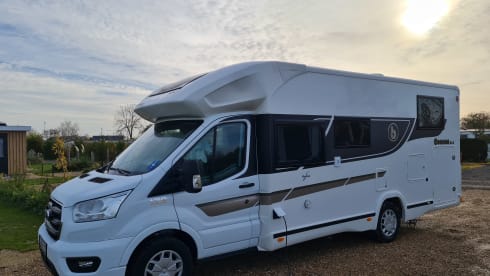 New Benimar Cocoon 463