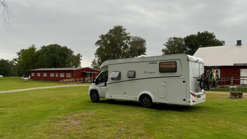 Trend Nomad – Go explore, luxe camper (2022) vol opties en complete inventaris