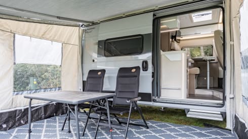 4p Karmann bus from 2024