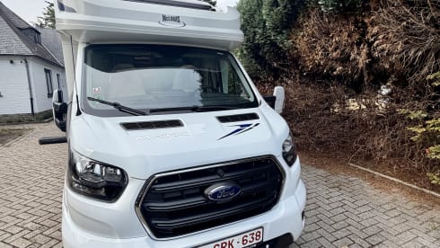 OK camper – 4p McLouis semi-integrated uit 2022