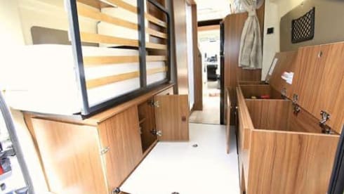 Fonzie the van 🚐  – Fiat pilot campervan 6m