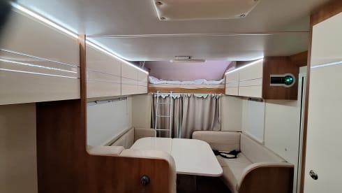 5p Rimor alcove from 2019