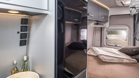 VANTastic – Weinsberg CaraTour 600MQ 2022 | 4 people