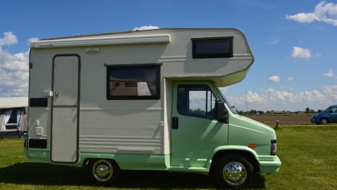 Herman – 2p Fiat alcove uit 1993