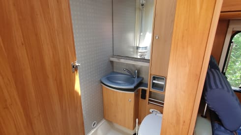 Compact Family Camper. Off grid. Optional baby bed and bicycle carrier.
