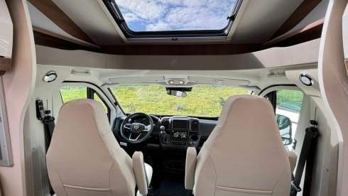 Rapido – Modern 4p Rapido 696F premium edition