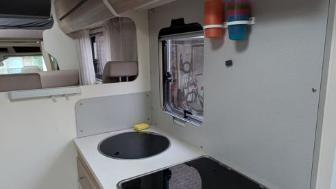 6p Rimor alcove uit 2023