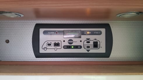 2p Bürstner semi-integrated from 2009