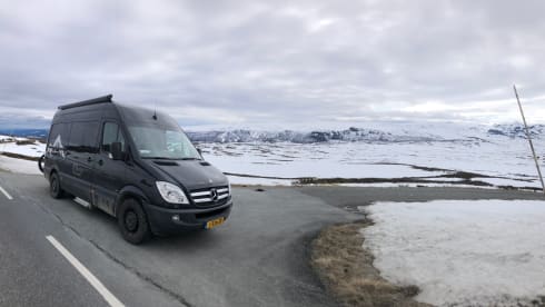 Mercedes Open Road adventure –     ADVENTURE BUSCAMPER automatic EXTRA LONG BED 165hp 