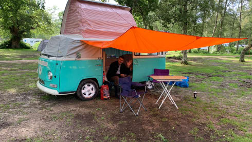 Mary – Classic VW Bay Camper - T2 - 1970