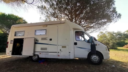 Elnagh Joxy 16 – All the space you want